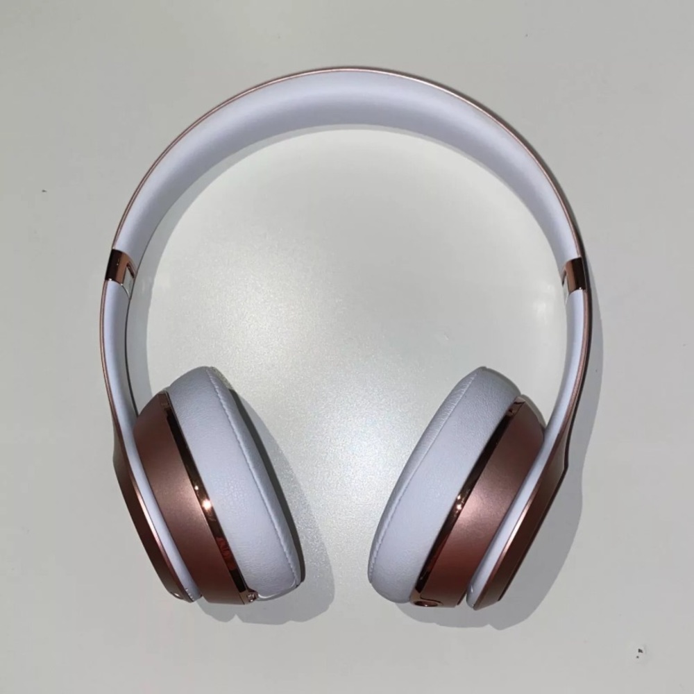 Beats by Dr. Dre Solo3 Wireless Headphones